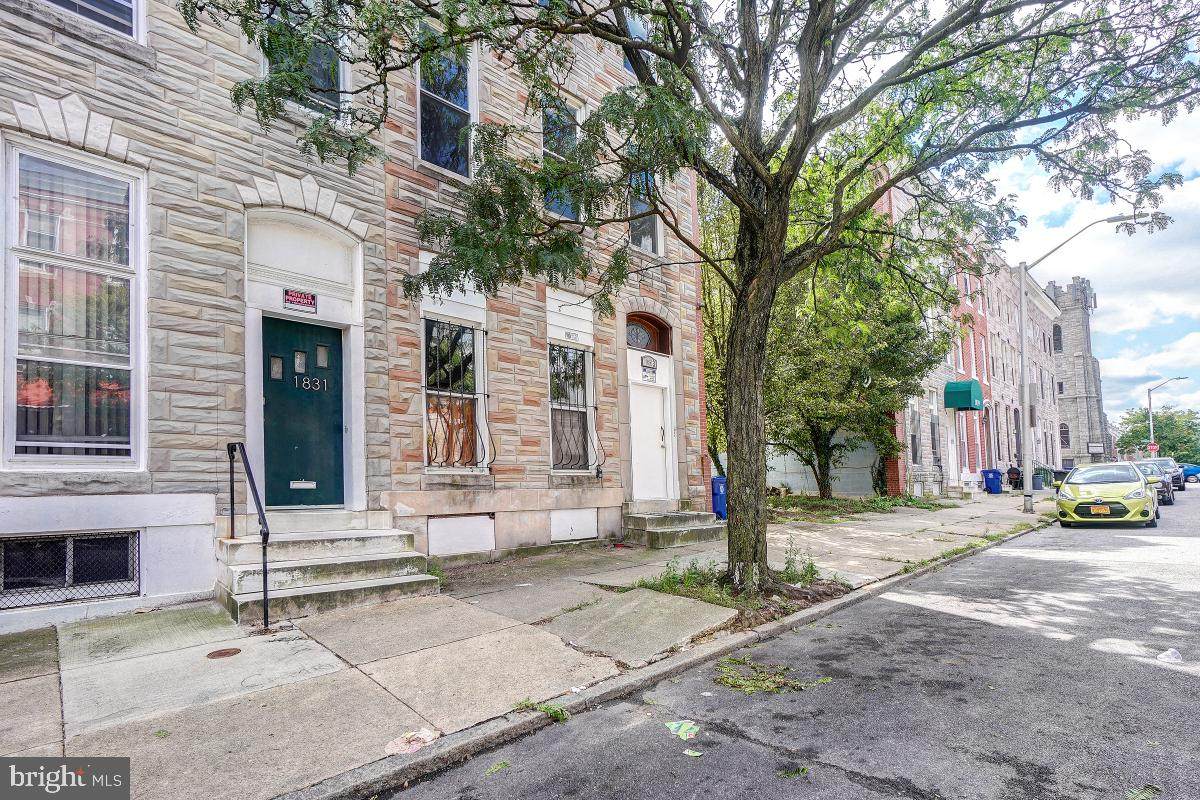 1833 Lexington Street - Photo 1