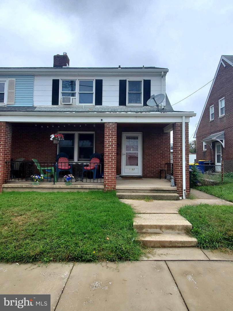 1133 Maple Street - Photo 1
