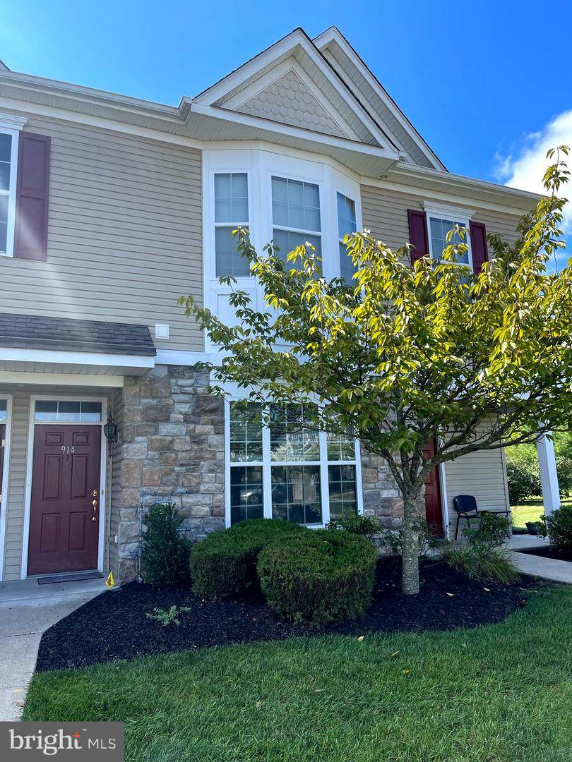914 Van Gogh Court - Photo 1