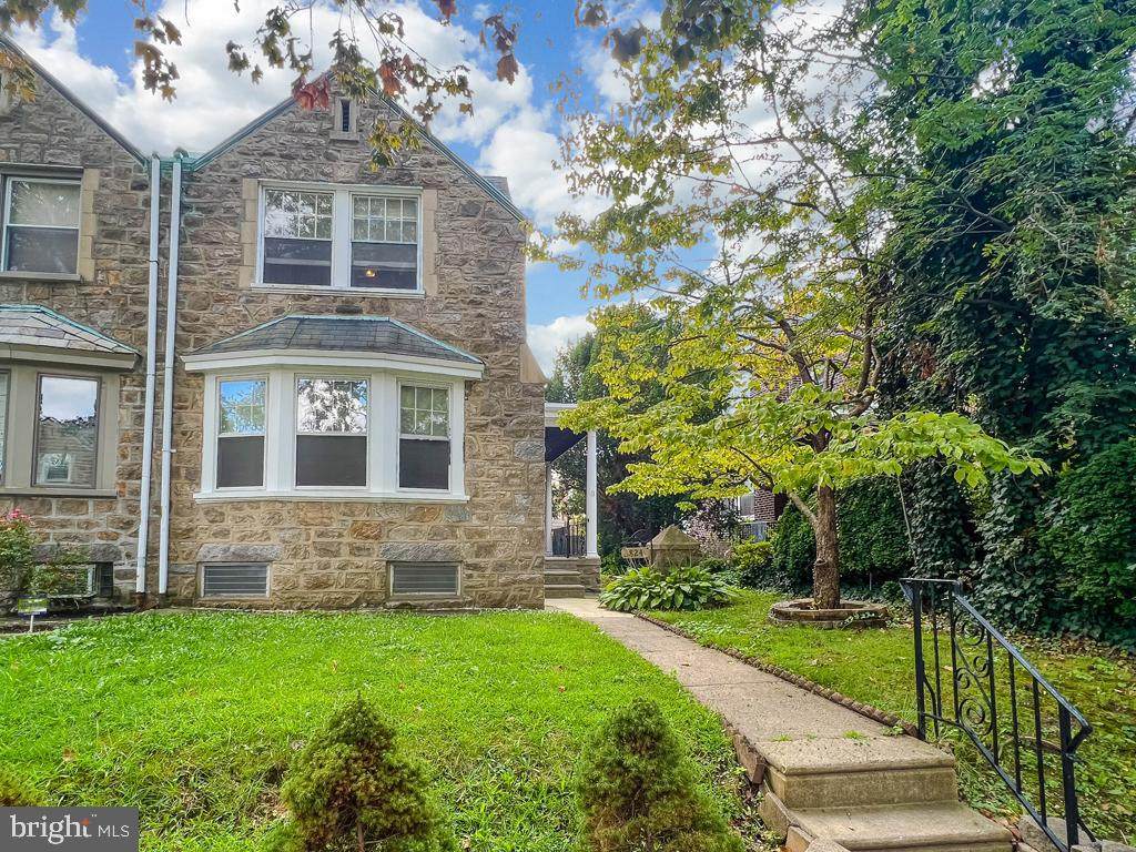 824 Glenview Street - Photo 1