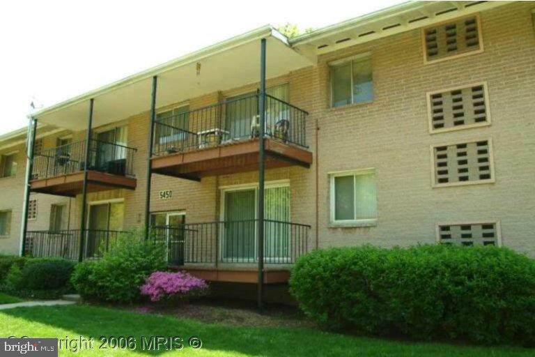 5450 85TH Avenue - Photo 1