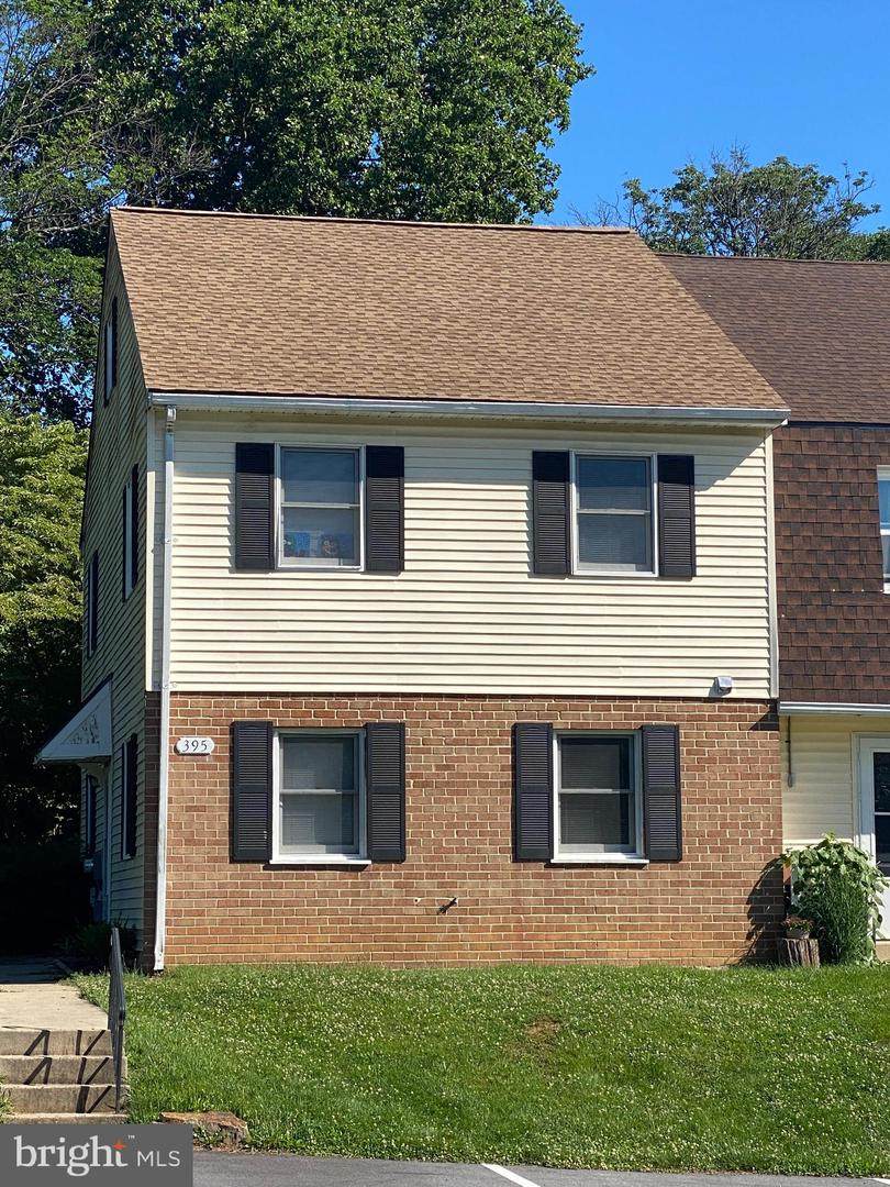 395 Anglesey Terrace - Photo 1
