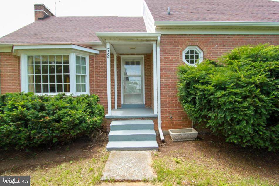 72/64 Alla Willa Drive - Photo 1