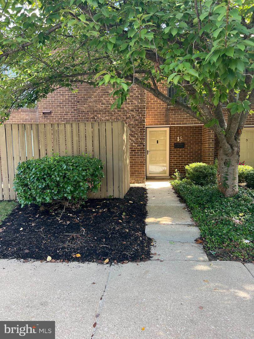 16 Pickburn Court - Photo 1