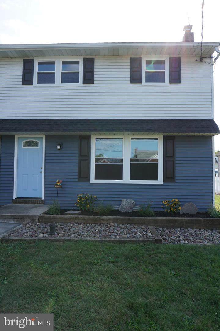 106 Spring Street - Photo 1