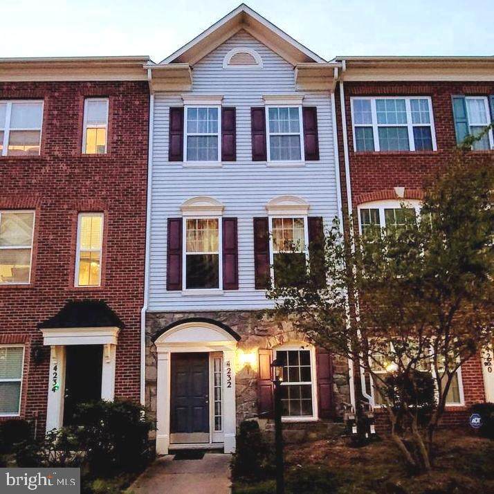 4232 Potomac Highlands Circle - Photo 1