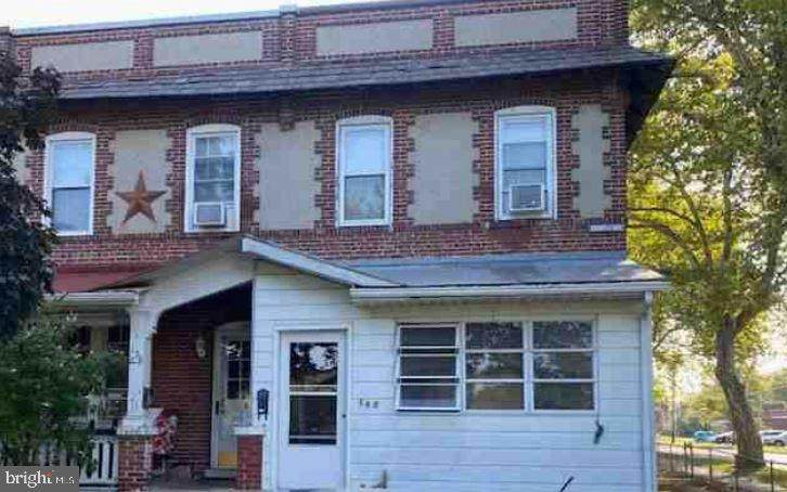 160 8TH Avenue - Photo 1