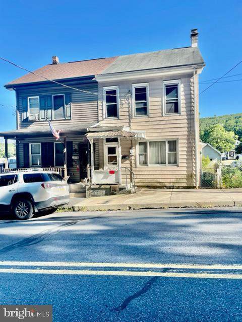 325 Main Street - Photo 1