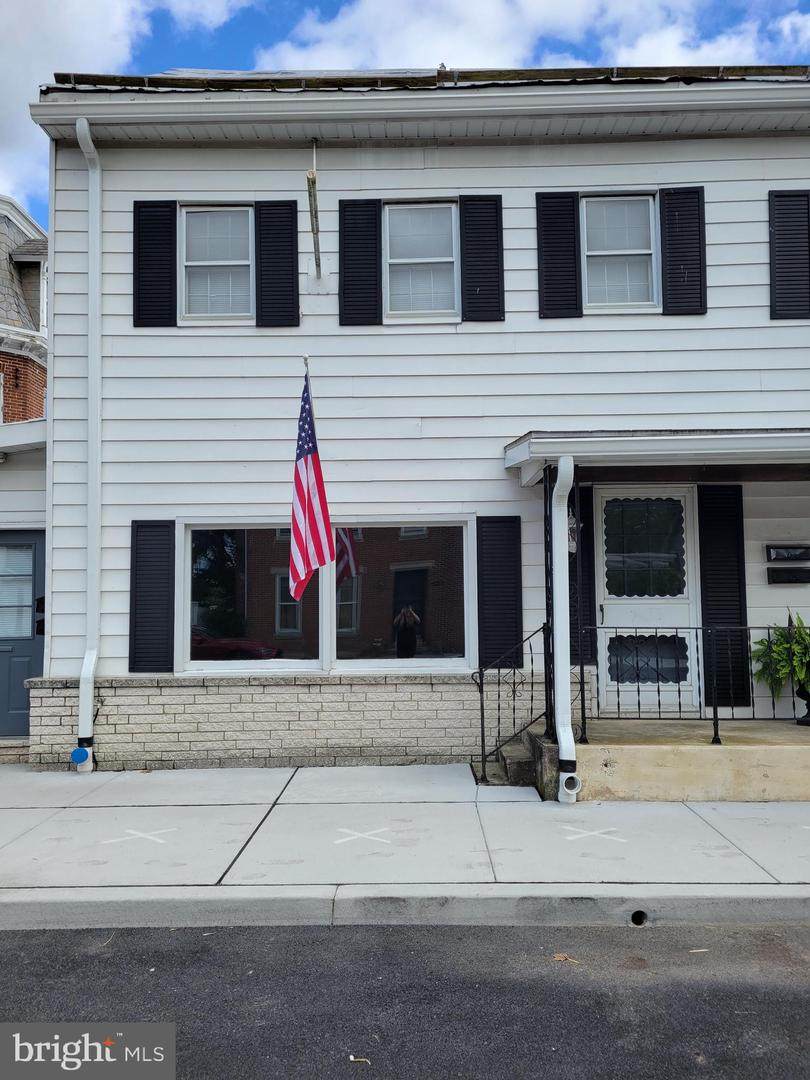 135 N. Carlisle Street - Photo 1