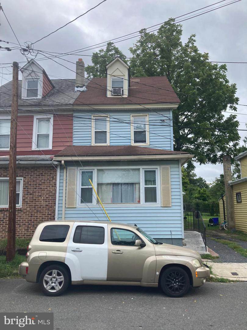 90 Carpenter Street - Photo 1