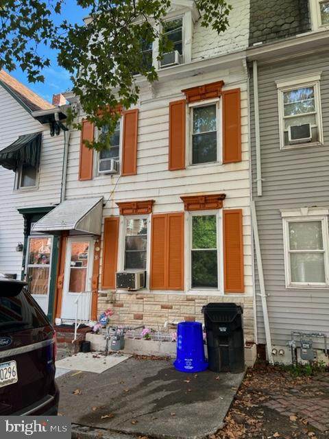35 12TH Street - Photo 1