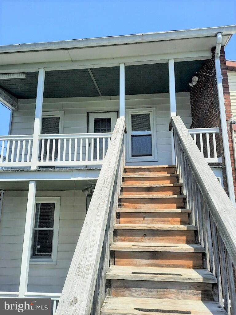 340 Pershing Avenue - Photo 1