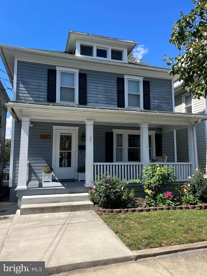 313 Illinois Avenue - Photo 1