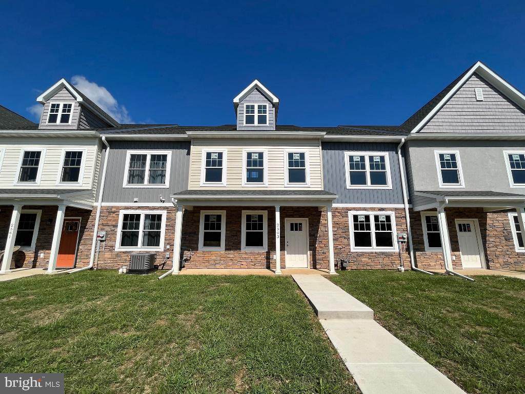 2565 Camas Lane - Photo 1
