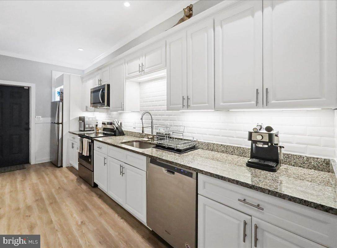 1202 Myrtle Avenue - Photo 1