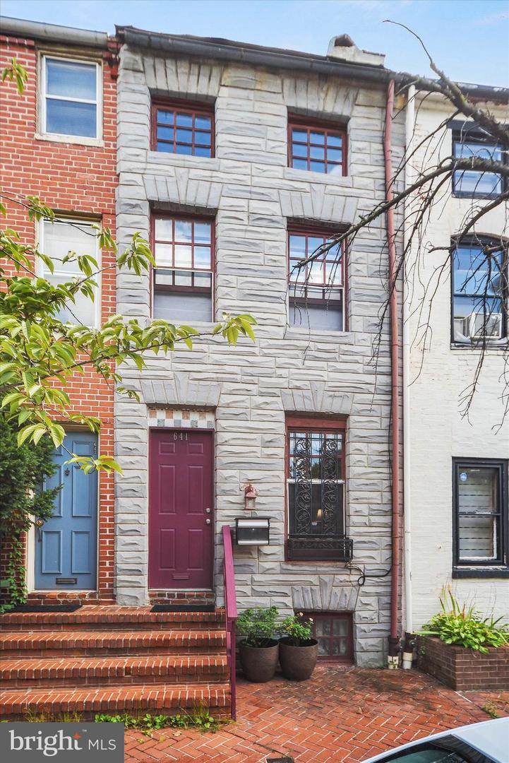 641 Paca Street - Photo 1