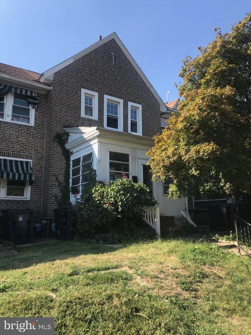 421 Union Street - Photo 1