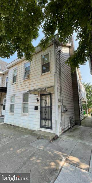 419 Hanover Street - Photo 1