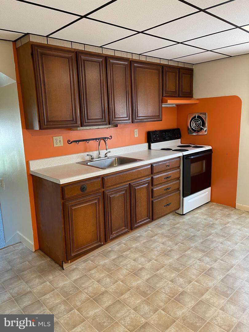204 Oak Bottom Road - Photo 1