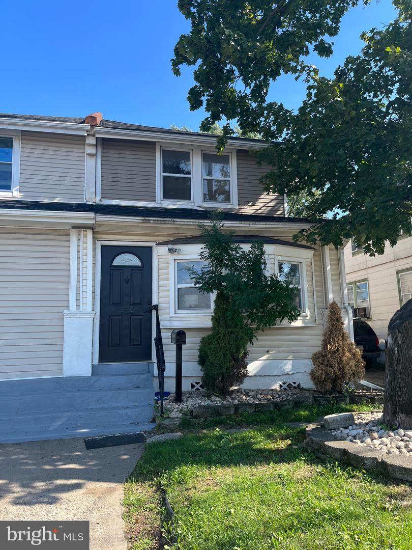 454 Oakdale Avenue - Photo 1