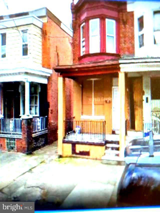 1226 Chase Street - Photo 1