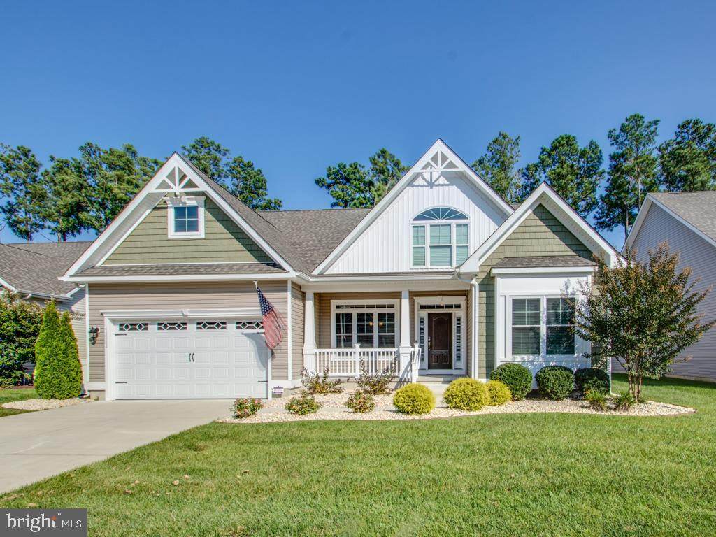 18202 Emerson Way - Photo 1