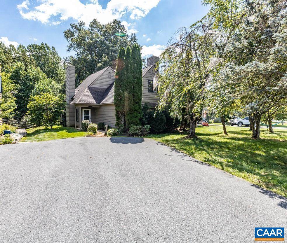 1013 Amber Ridge Rd - Photo 1