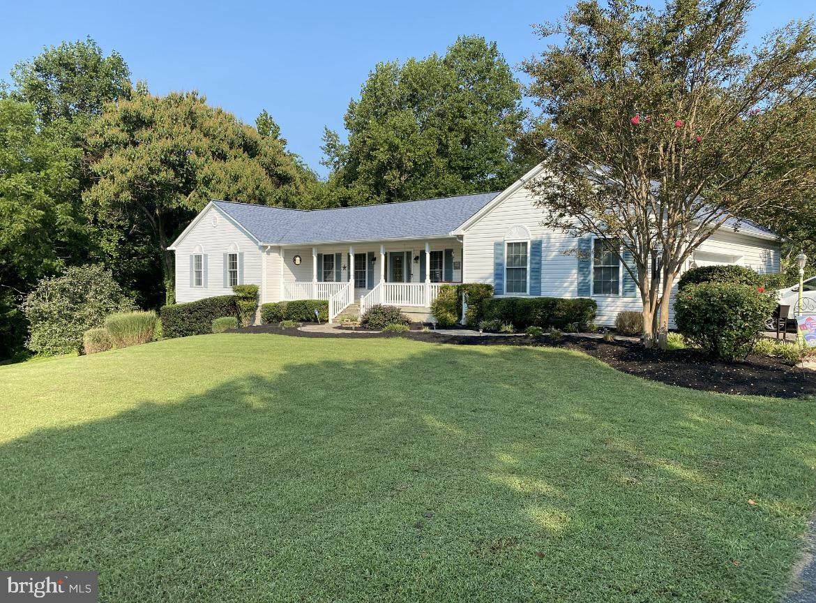 4025 Beckys Way - Photo 1