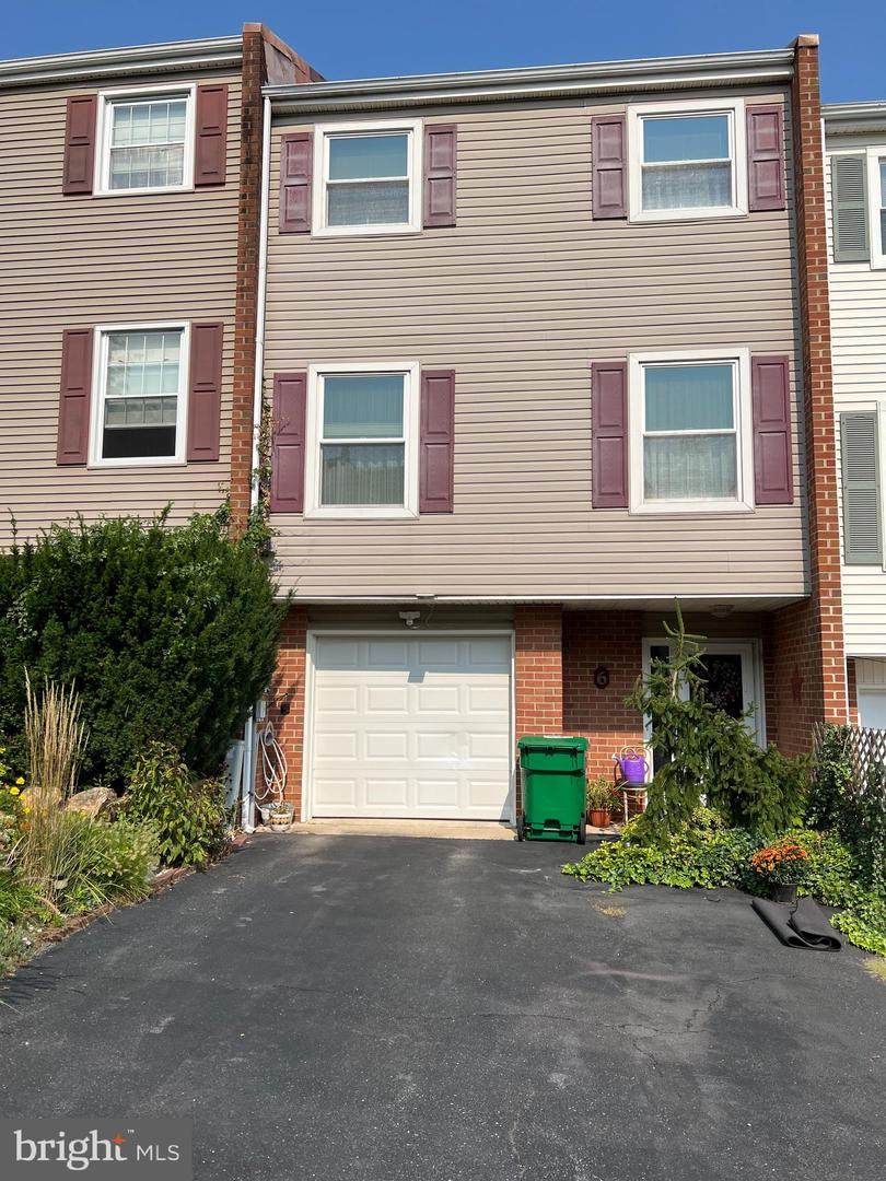 6 Ansonia Court - Photo 1