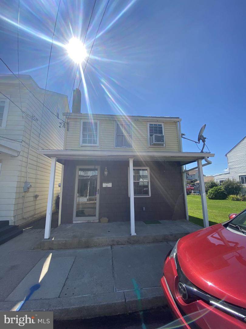 39 Spring Street - Photo 1
