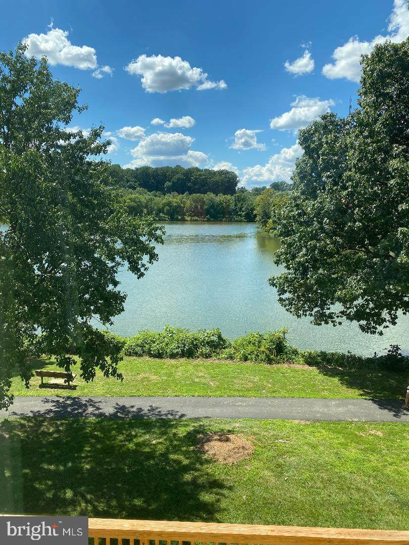 2930 Bridgehampton Court - Photo 1