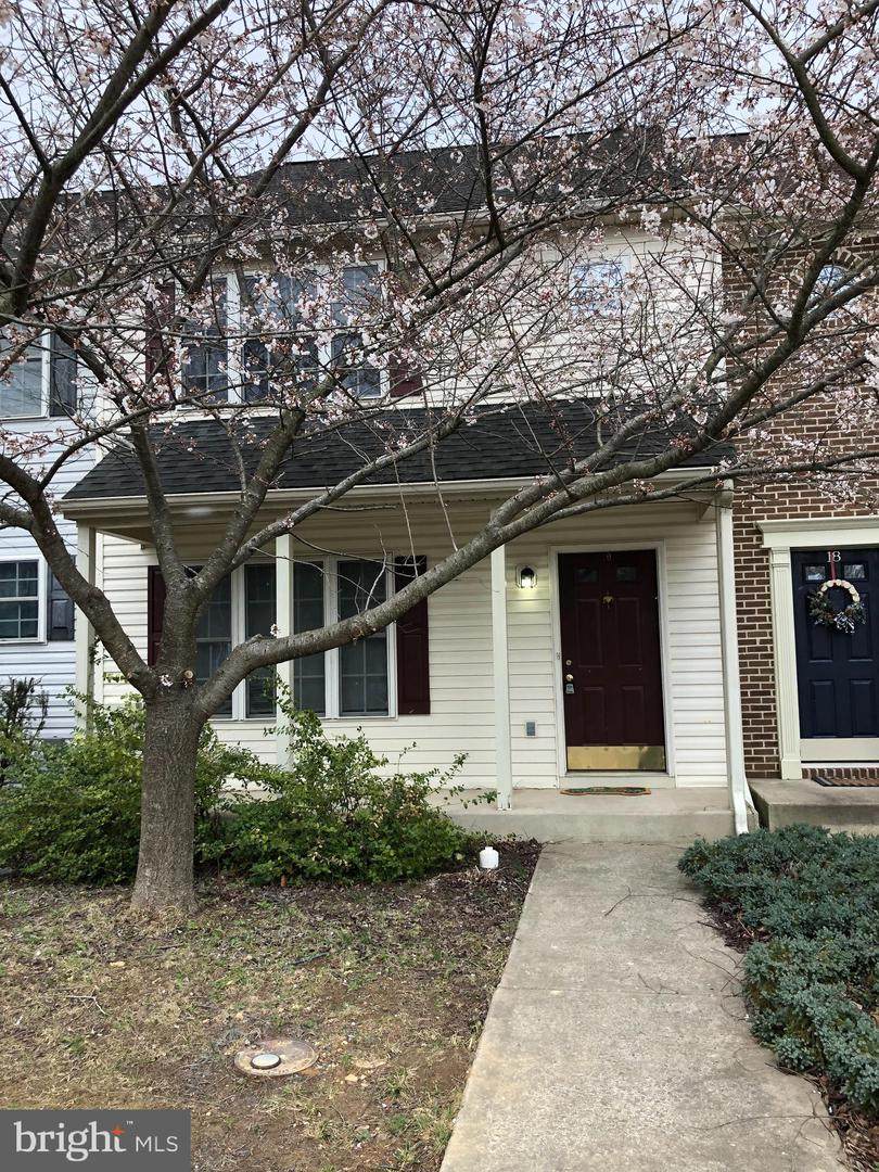 20 Fiser Lane - Photo 1