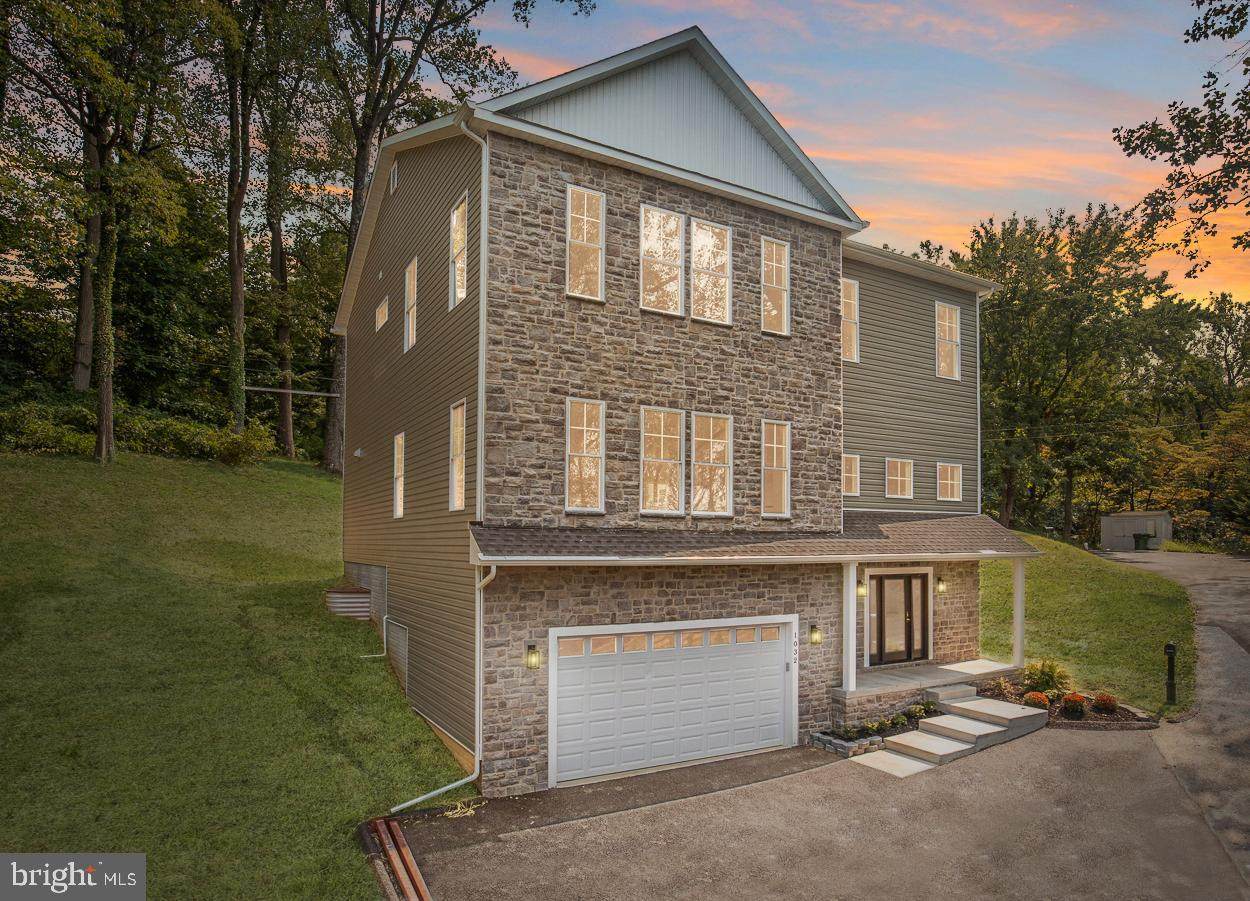 1032 Terrace Glen - Photo 1