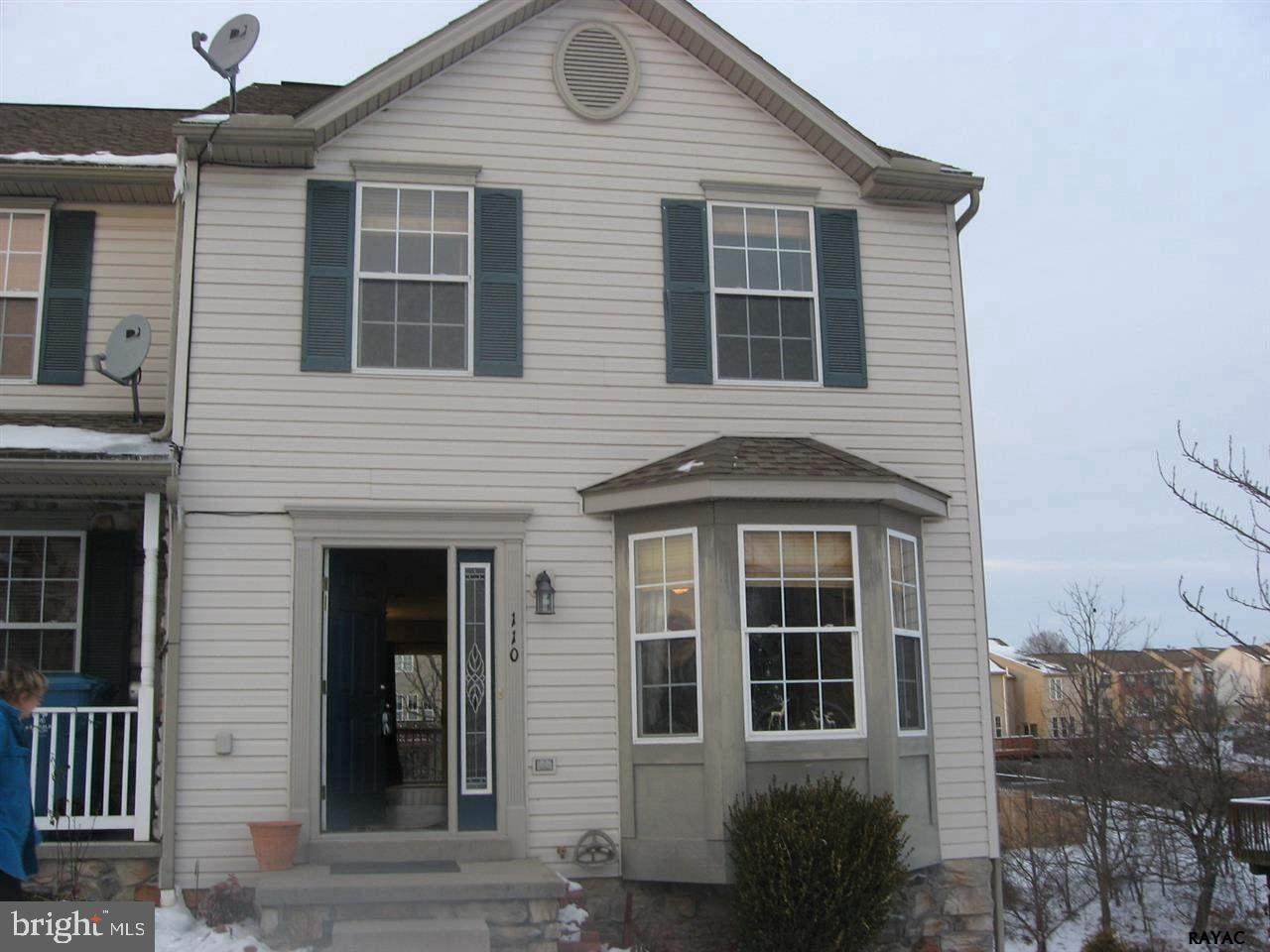 110 Zachary Drive - Photo 1