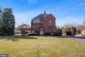 868 Bridgeboro Street - Photo 1