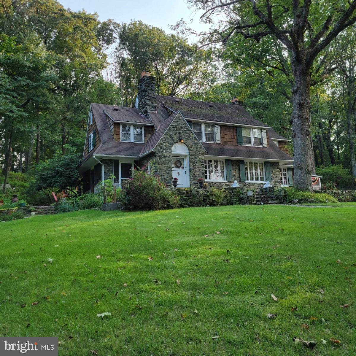 14615 Hilltop Road - Photo 1