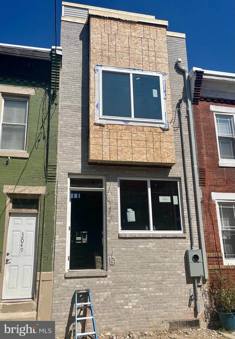 2047 Mcclellan Street - Photo 1