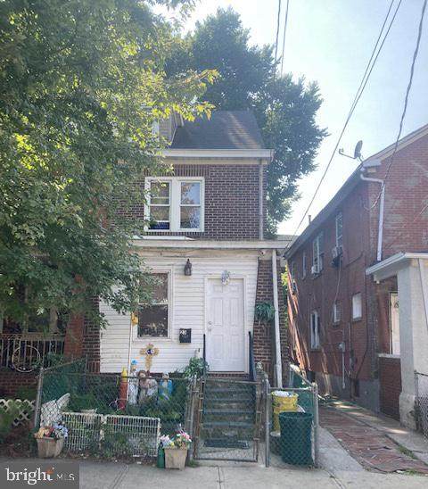 23 Hollywood Avenue - Photo 1