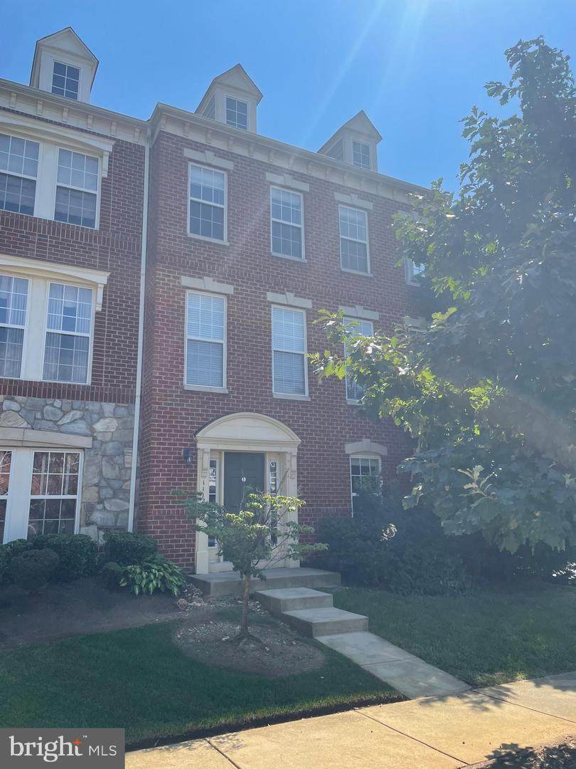 1112 Hoke Lane - Photo 1