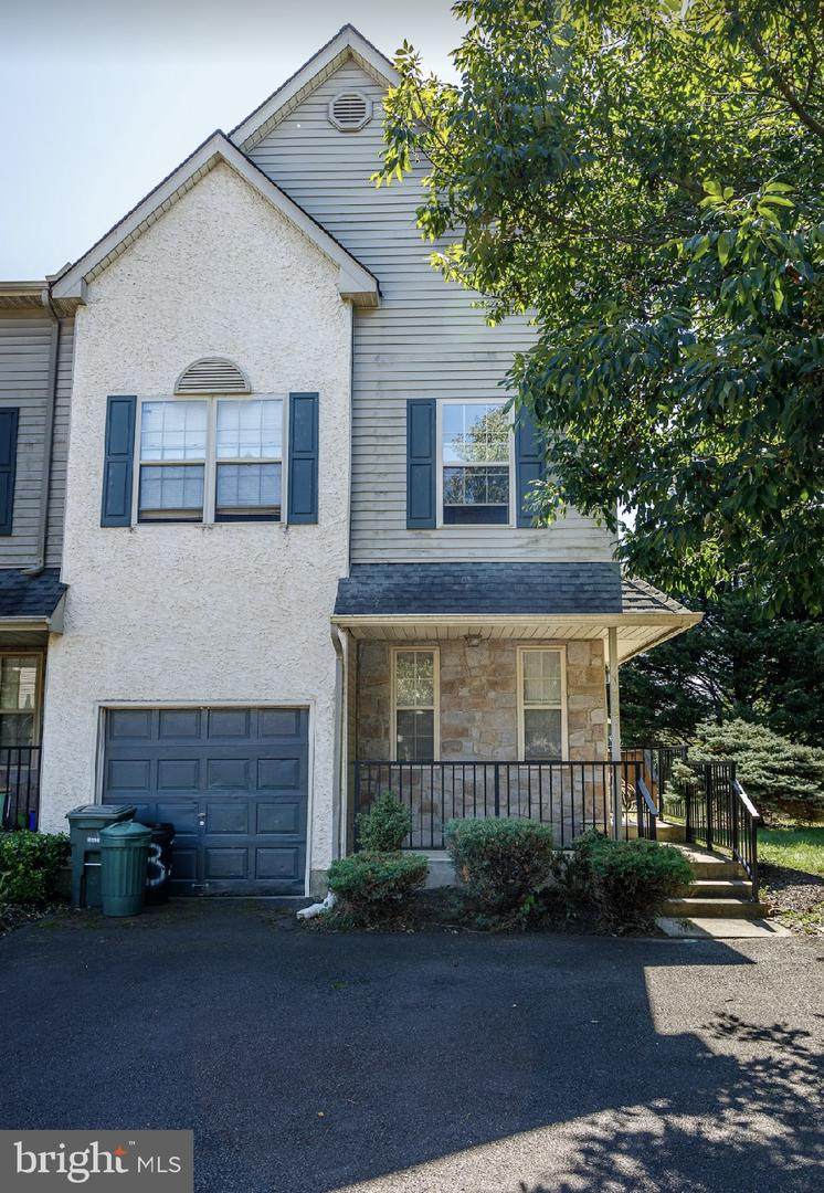 132 Altimari Court - Photo 1
