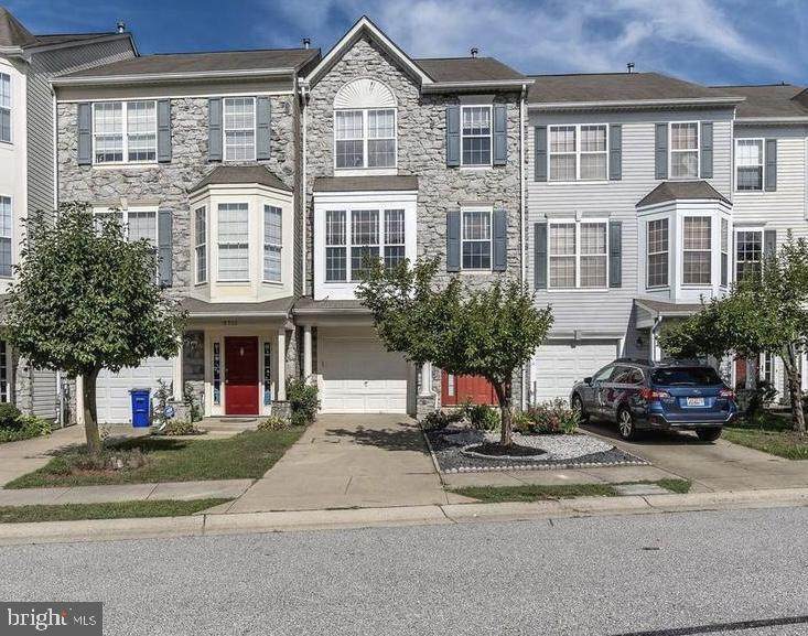 5735 Goldfinch Court - Photo 1