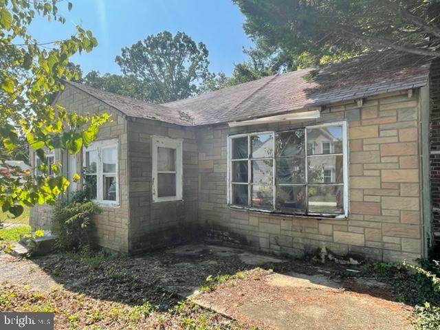 945 Boundary Road - Photo 1