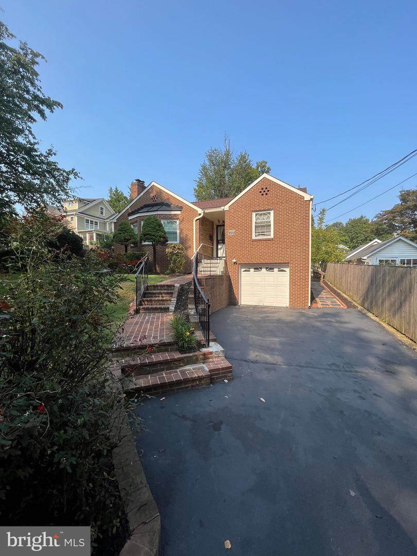 9003 3RD Avenue - Photo 1