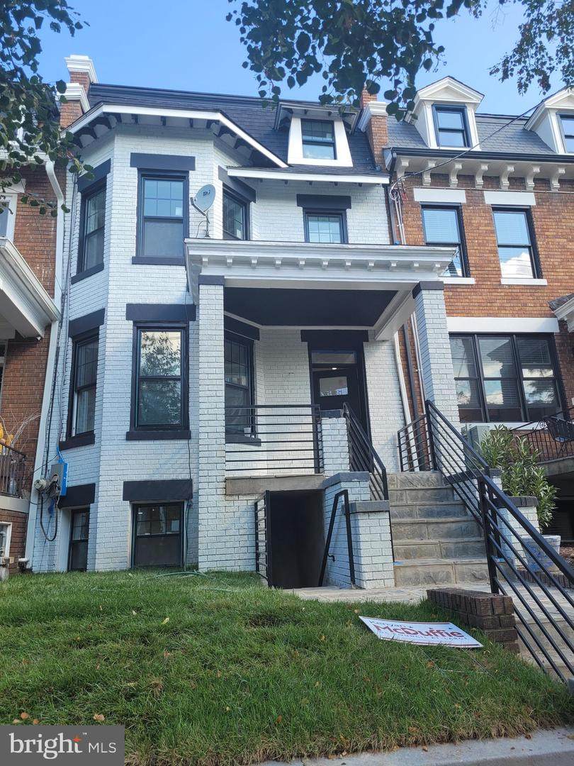 611 Upshur Street - Photo 1
