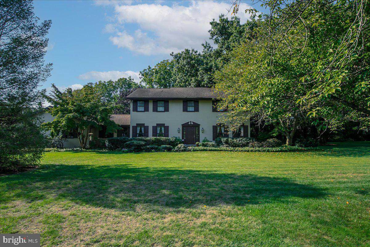 819 Wheatfield Lane - Photo 1
