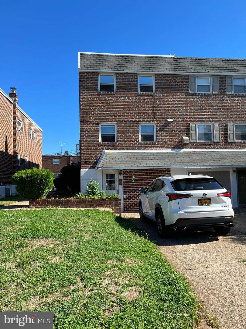 2705 Clayton Street - Photo 1