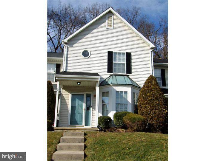 16 Fair Oaks Court - Photo 1
