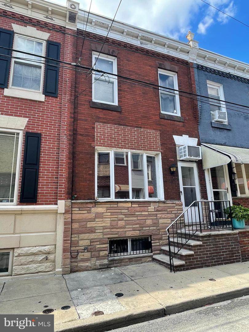 2534 Rosewood Street - Photo 1