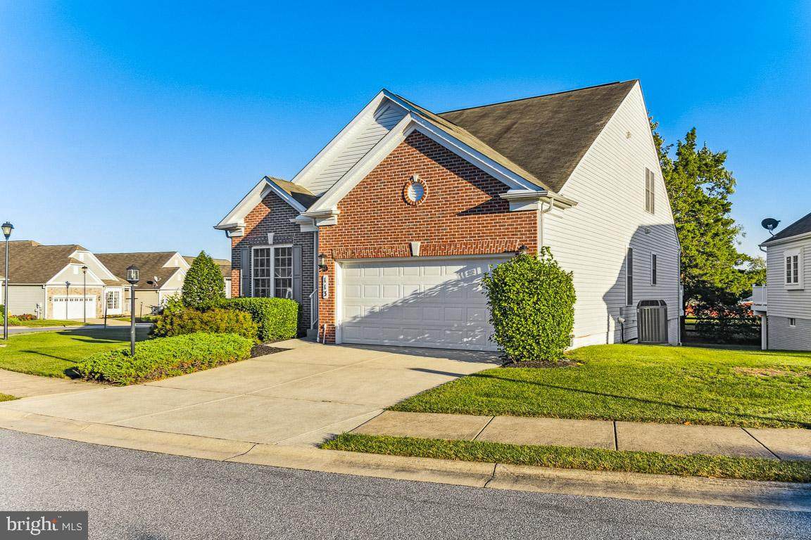113 Saddletop Drive - Photo 1