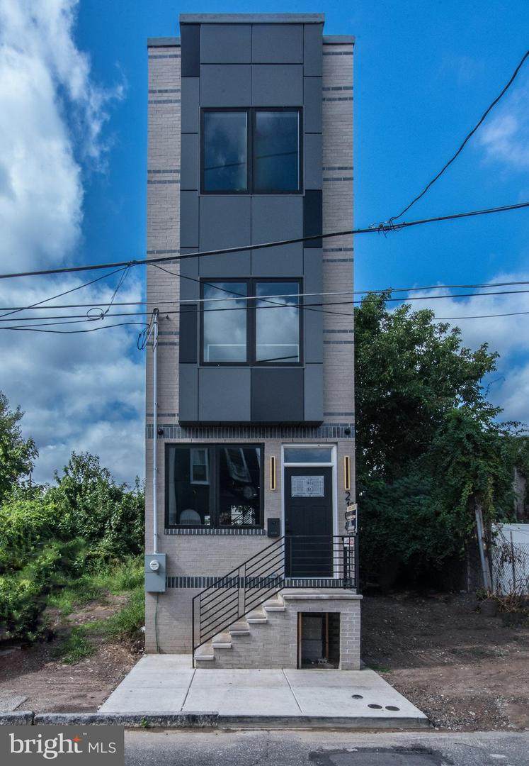 2108 William Street - Photo 1
